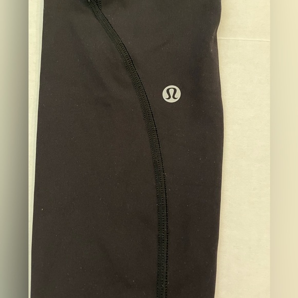 Lululemon Time To Sweat Crop 23” - Picture 8 of 14